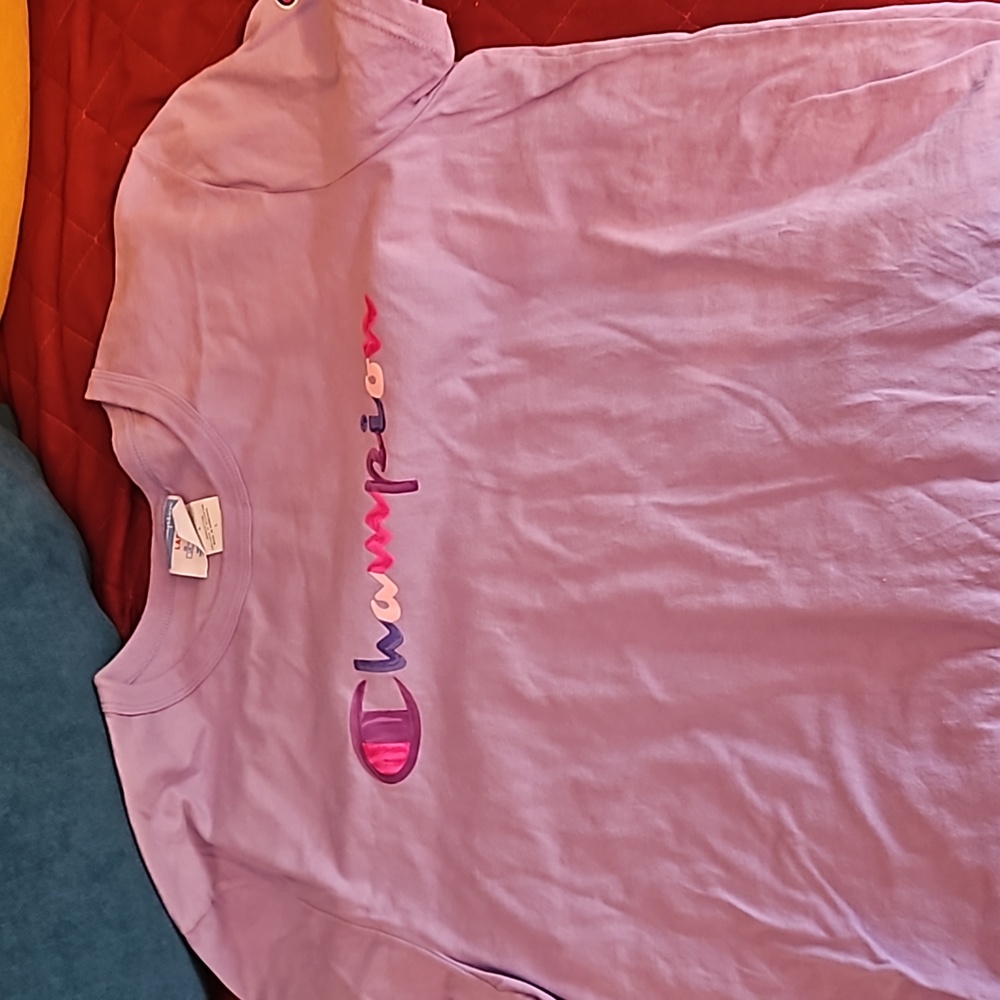 Womens champion tee-shirt size Large